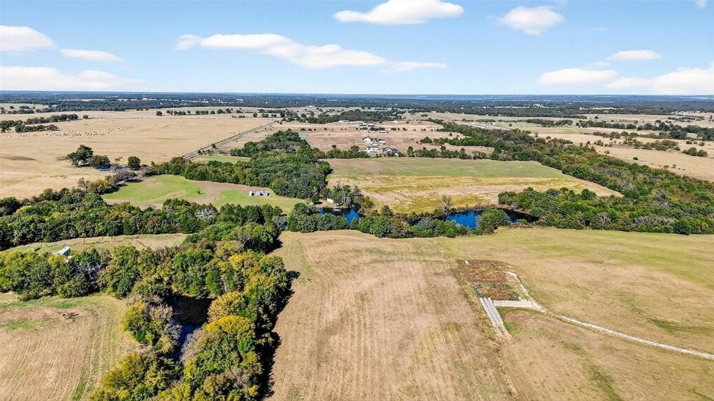 33.1 acres in Grayson County - photo 20