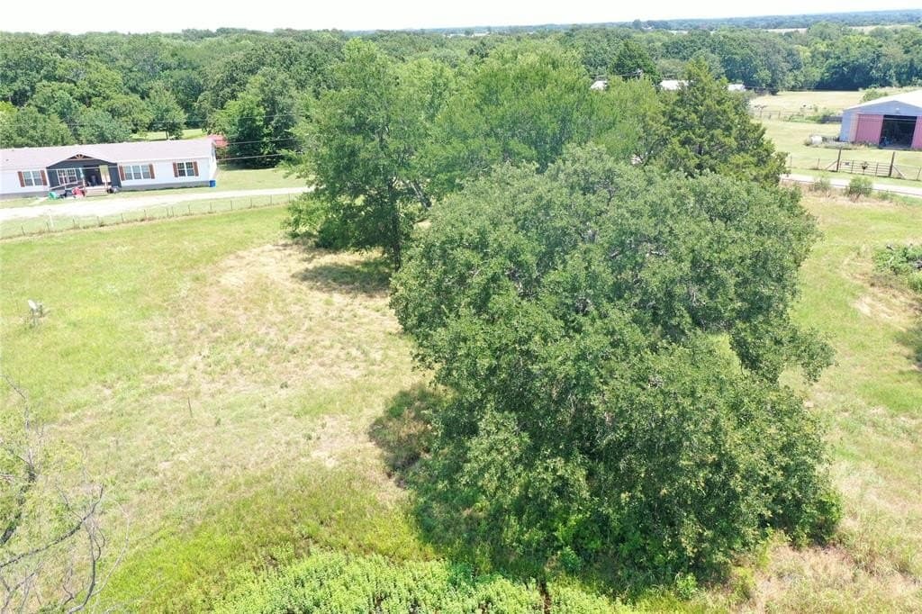 1.09 acres in Henderson County - photo 10