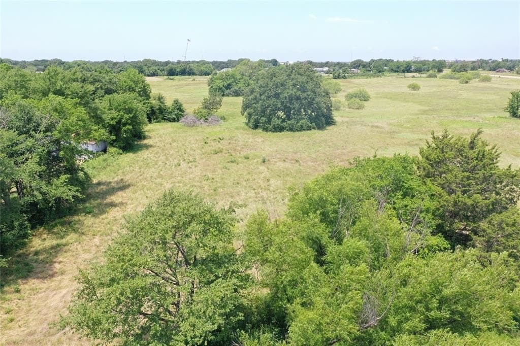 1.09 acres in Henderson County - photo 8