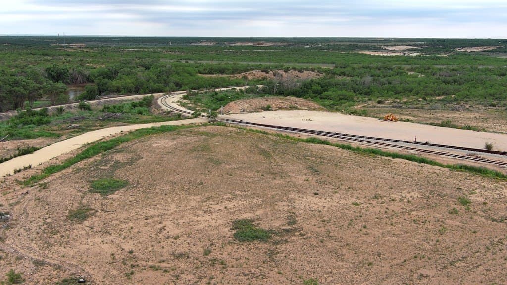 16.23 acres in Howard County - photo 3