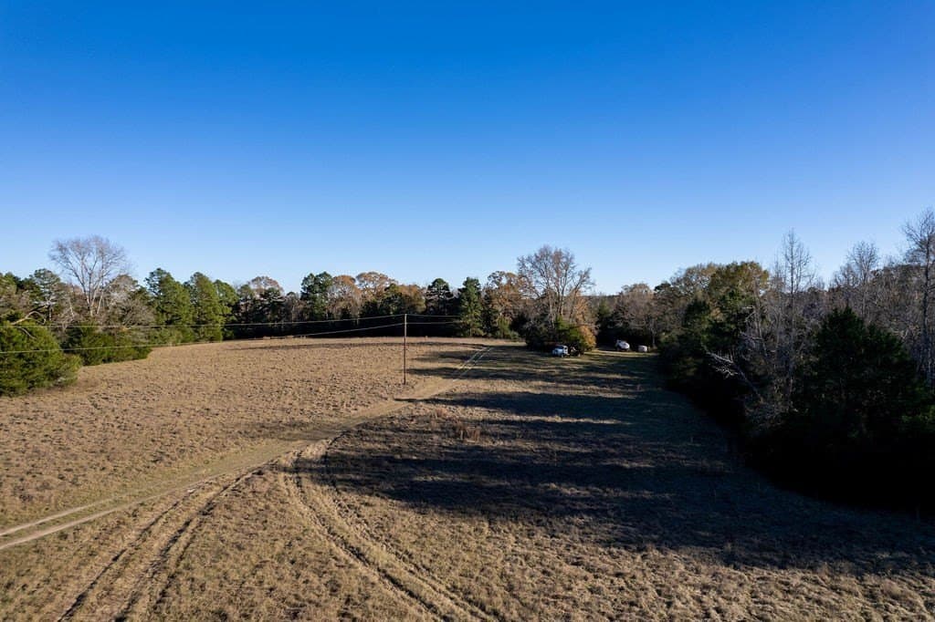 25 acres in ANDERSON County - photo 2