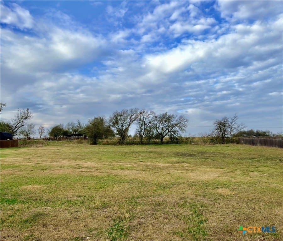 1.01 acres in Bell County - photo 5