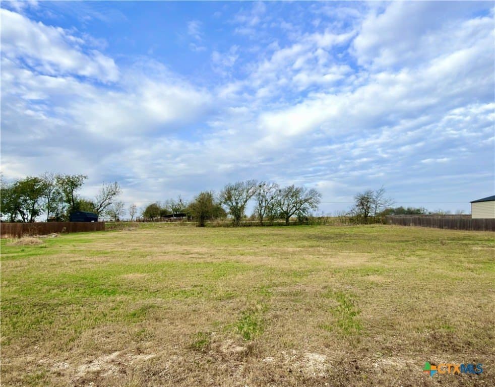 1.01 acres in Bell County - photo 4