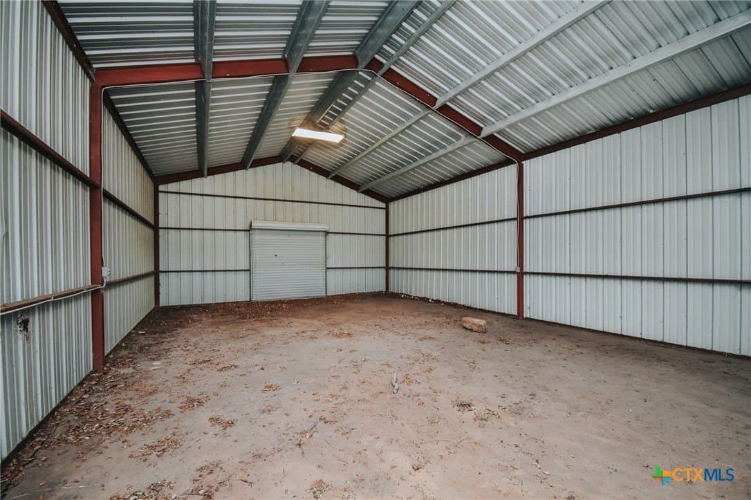 16.18 acres in Victoria County - photo 42