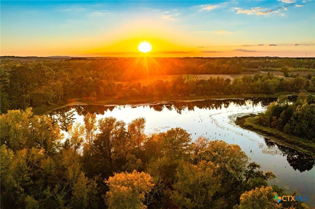 650 acres in Henderson County - photo 4