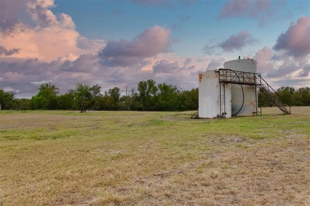 234 acres in Falls County - photo 29