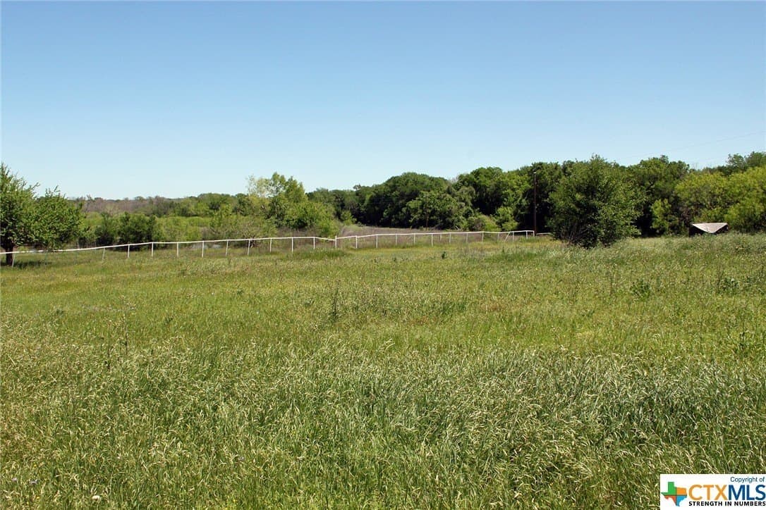 10.22 acres in Caldwell County - photo 7