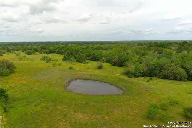 22 acres in Lavaca County - photo 2