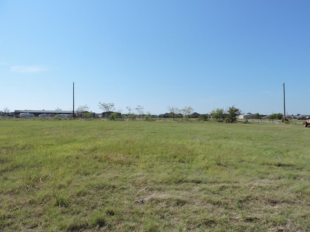 3.74 acres in Henderson County - photo 2