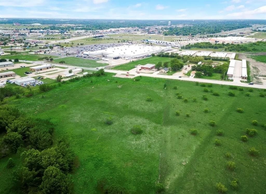 11.99 acres in Hunt County - photo 2