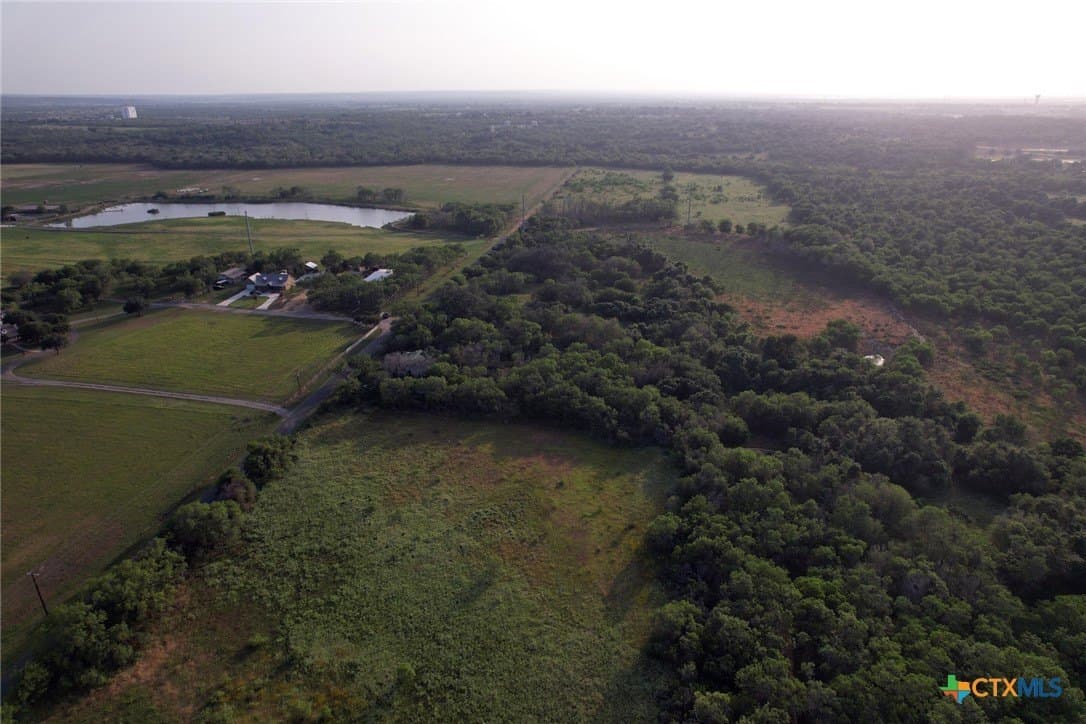 0.78 acres in Wilson County - photo 4