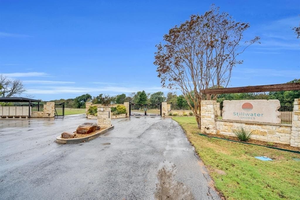 1 acres in Navarro County - photo 2
