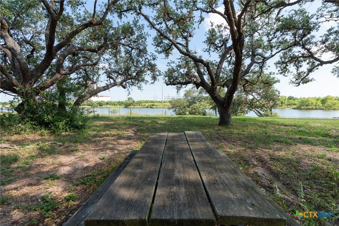 1.67 acres in Goliad County - photo 3