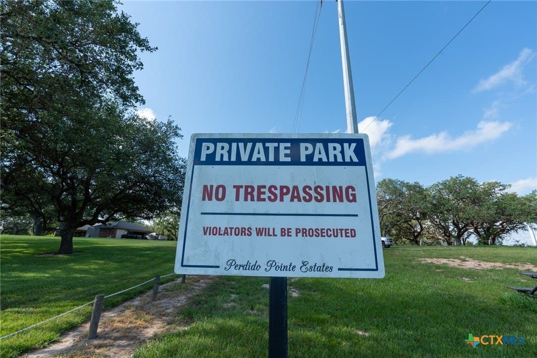 1.67 acres in Goliad County - photo 10