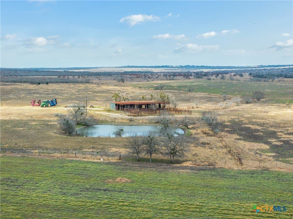 900 acres in Caldwell County - photo 38