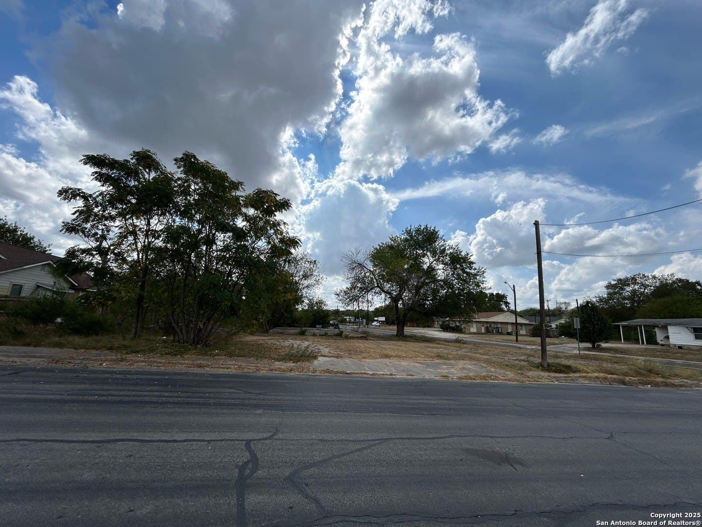0.14 acres in Bexar County - photo 4