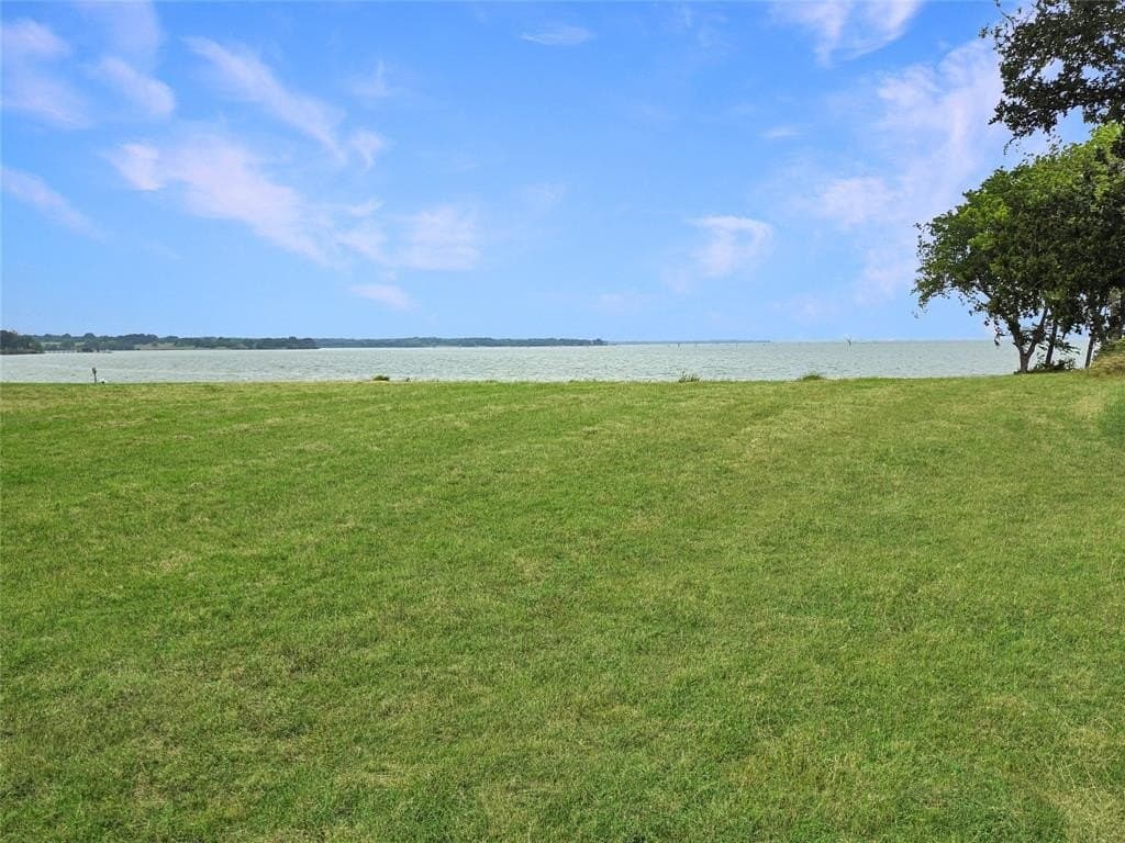1.01 acres in Navarro County - photo 27