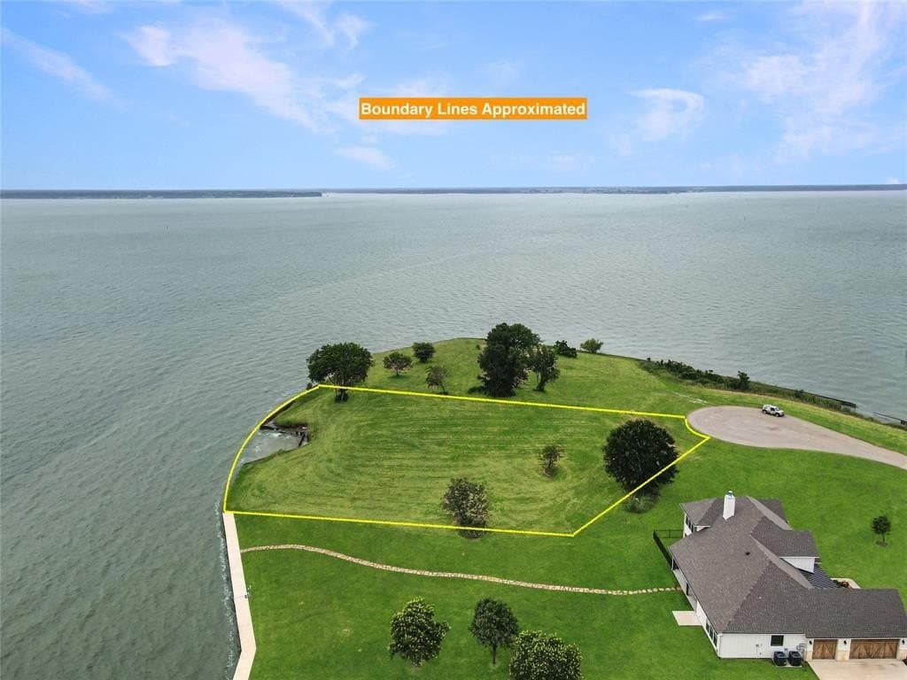 1.01 acres in Navarro County - photo 12
