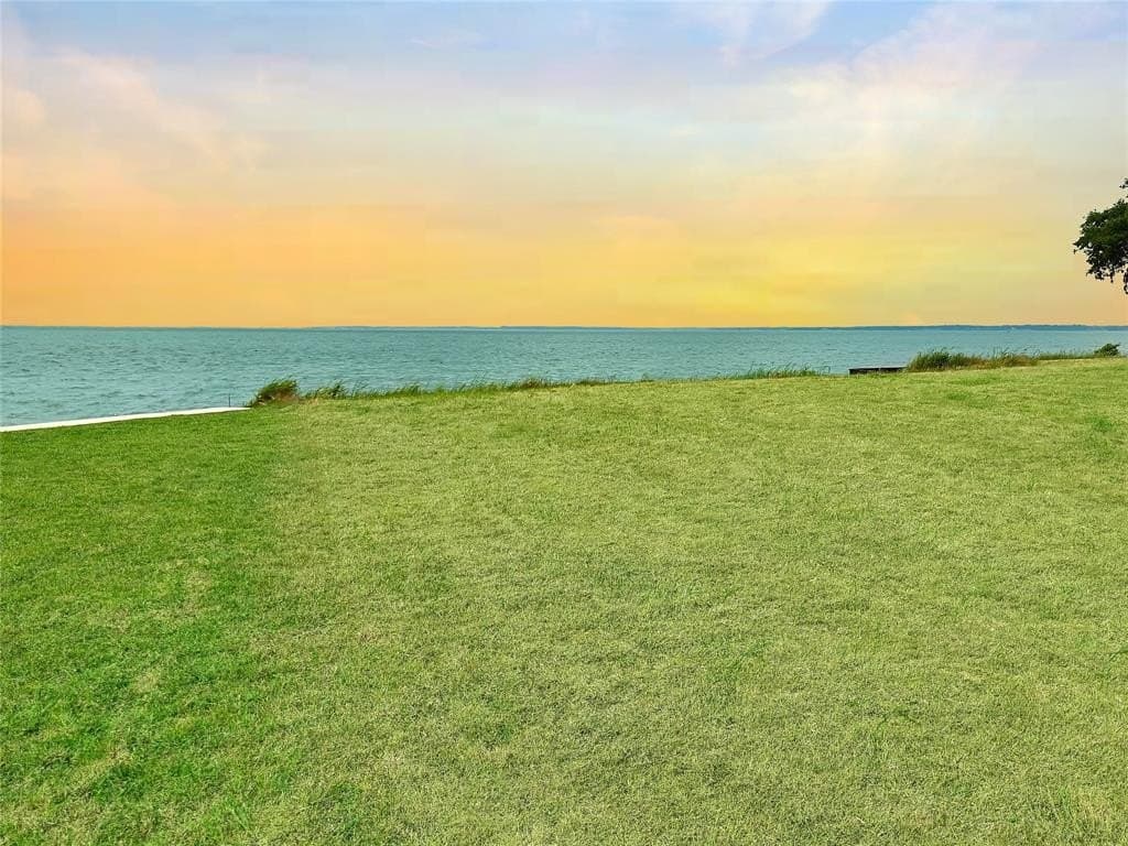 1.01 acres in Navarro County - photo 2