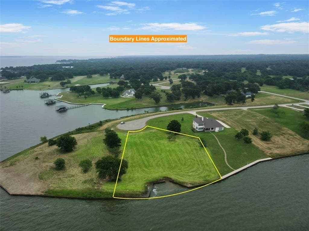 1.01 acres in Navarro County - photo 10