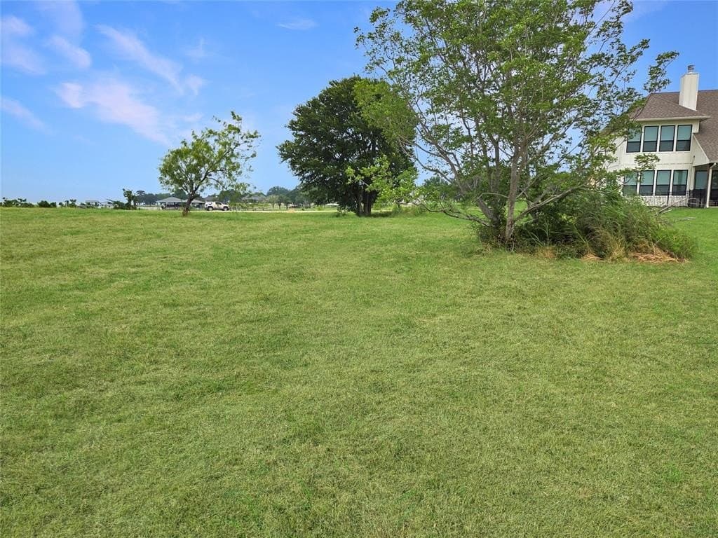 1.01 acres in Navarro County - photo 9