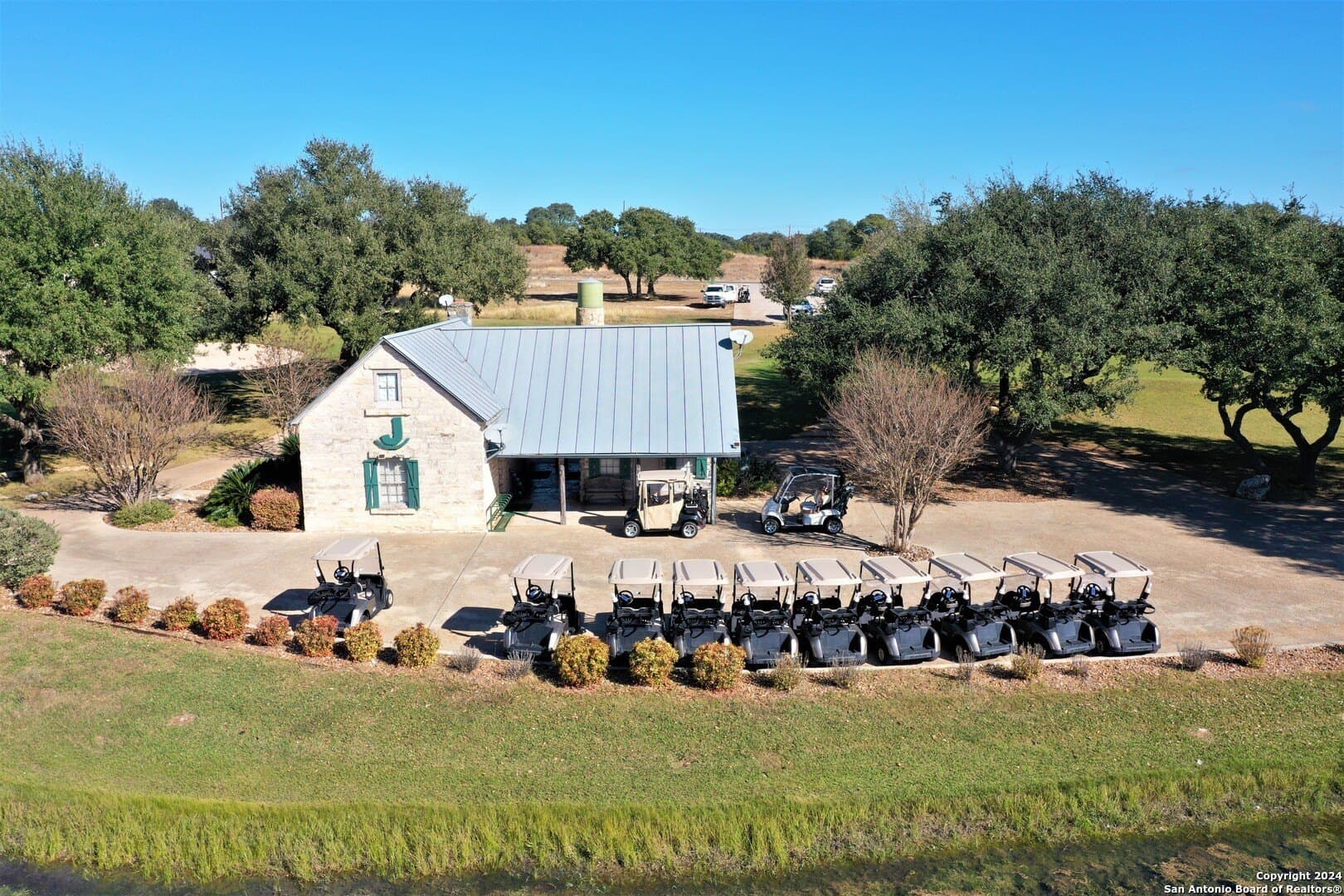 0.33 acres in Blanco County - photo 9