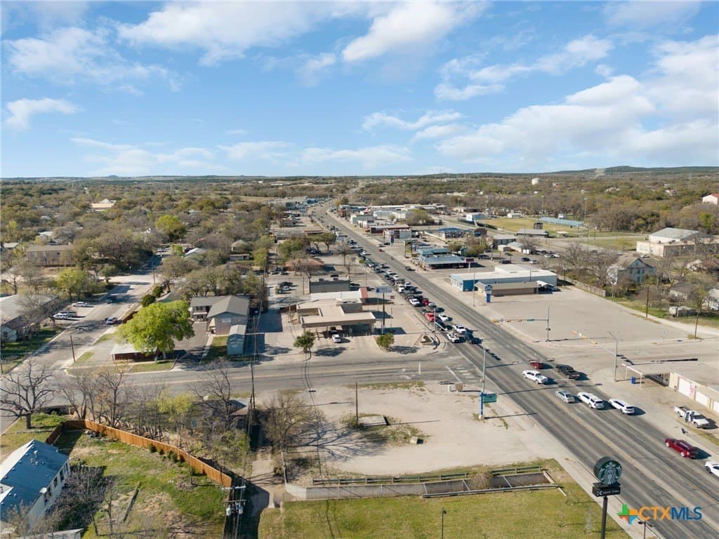 0.2 acres in Lampasas County - photo 5