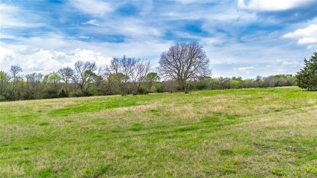 1.85 acres in Hunt County - photo 14