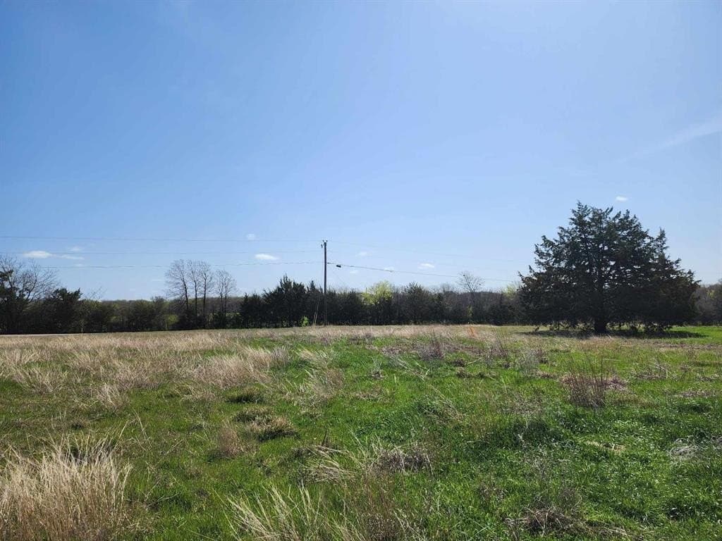 1.85 acres in Hunt County - photo 15