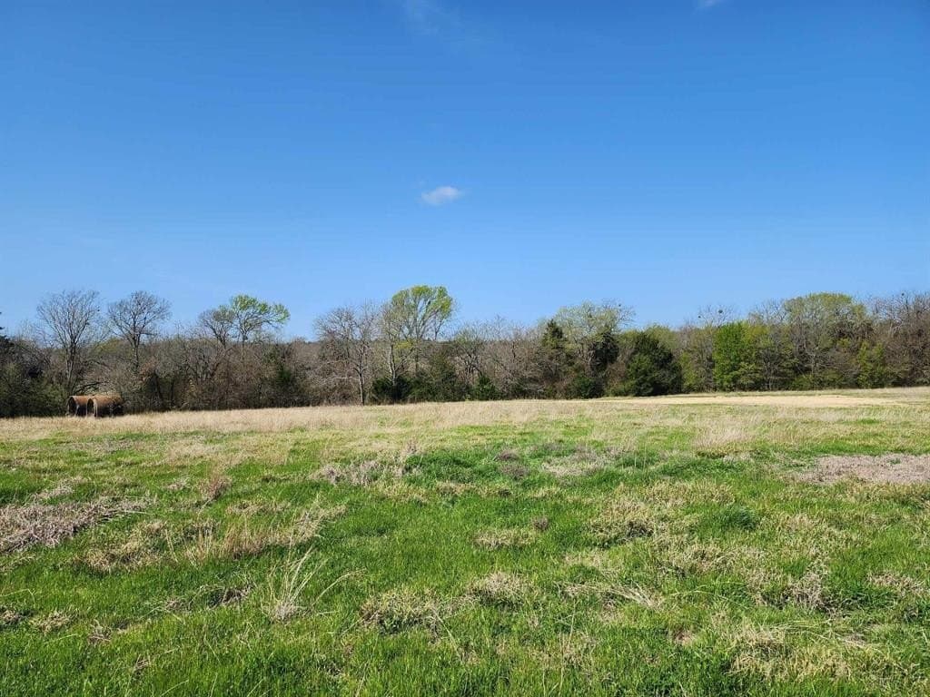 1.85 acres in Hunt County - photo 21