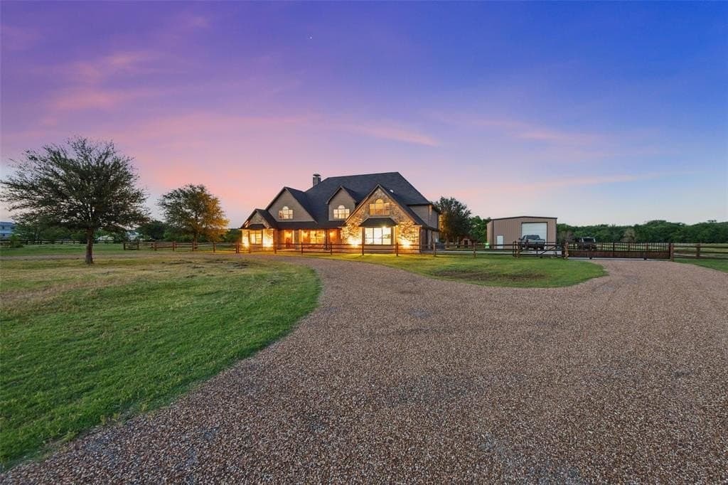 28.91 acres in Denton County - photo 3