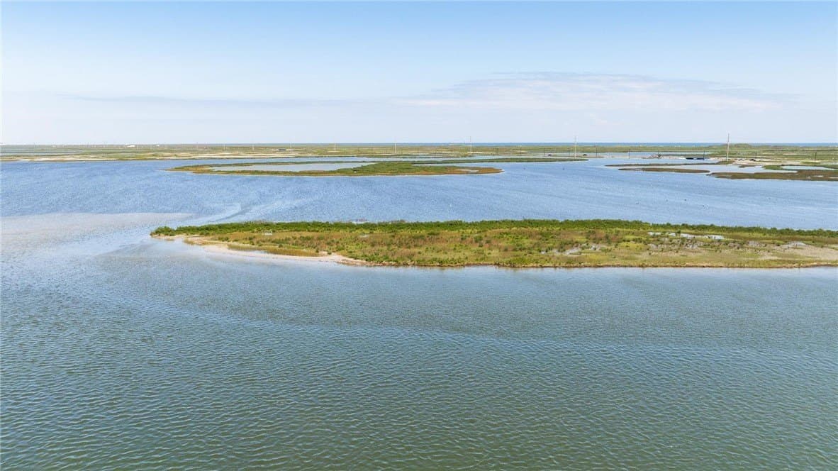 0.51 acres in Nueces County - photo 9
