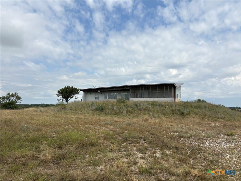 19.95 acres in Lampasas County - photo 2