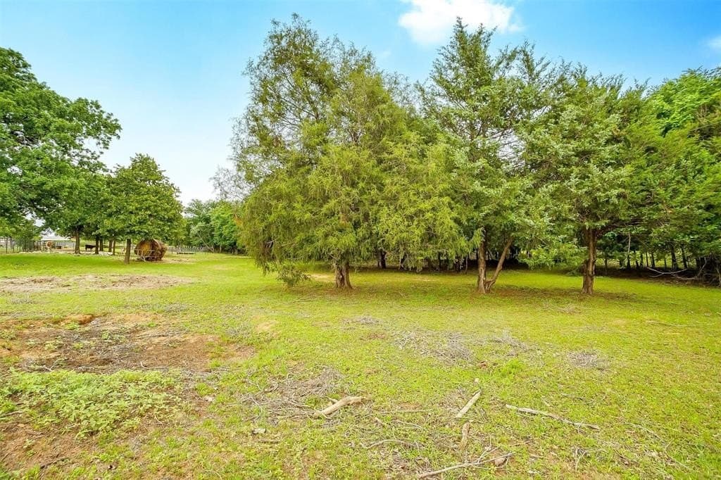 3.21 acres in Johnson County - photo 10