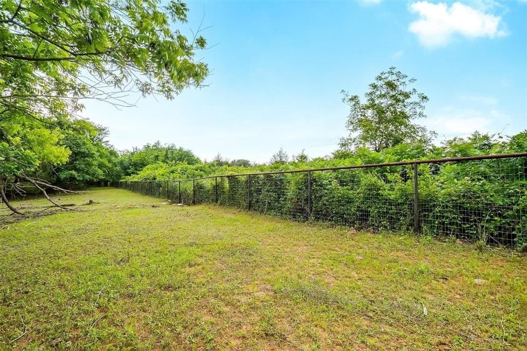 3.21 acres in Johnson County - photo 9