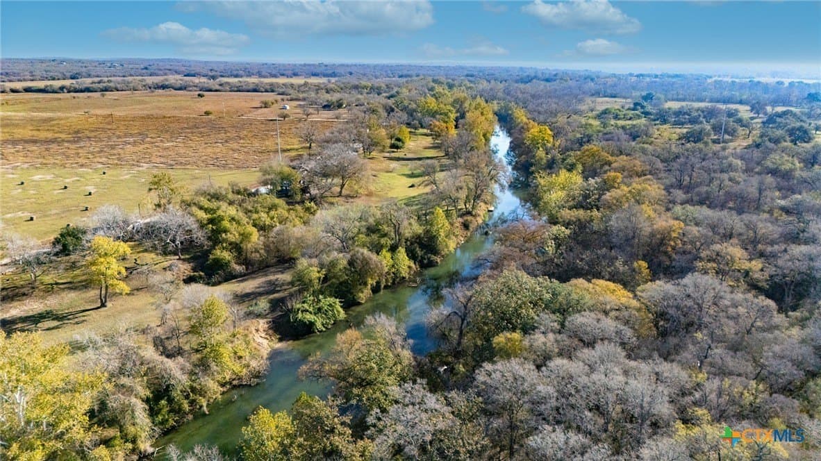 1.39 acres in Guadalupe County - photo 9