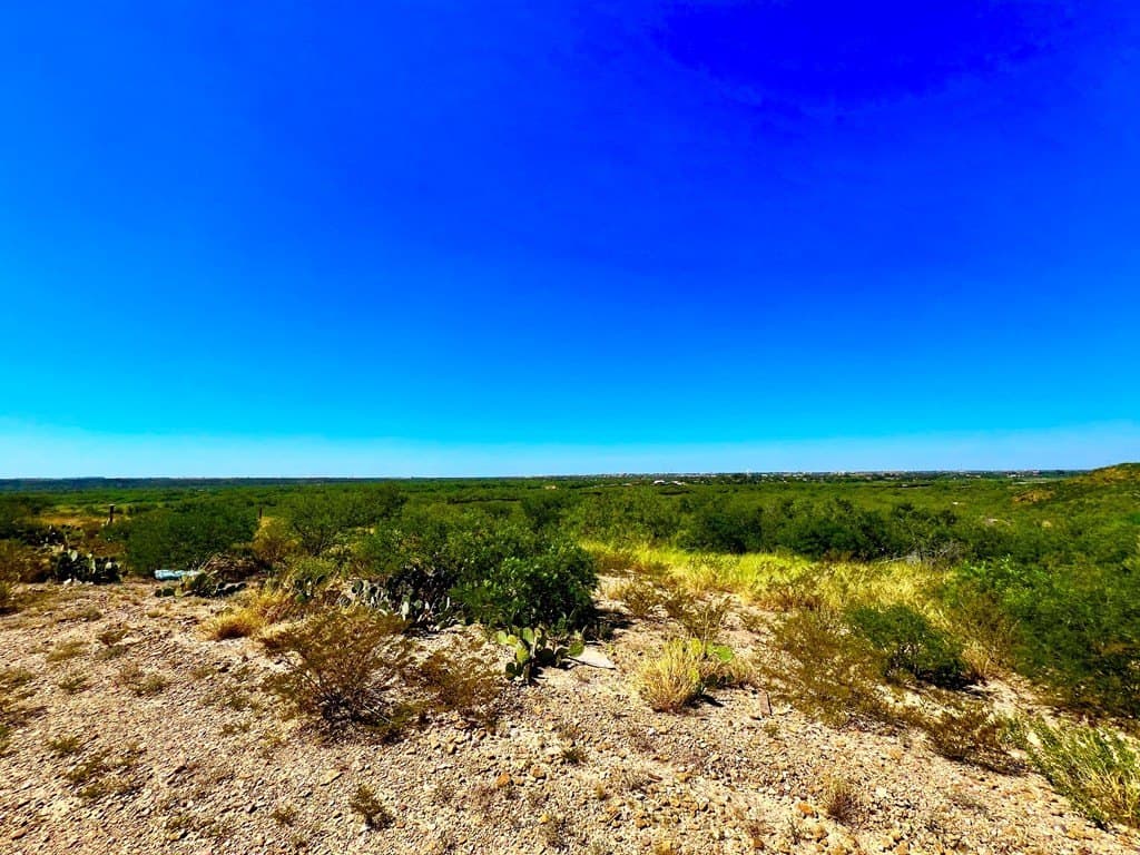 0.46 acres in Maverick County - photo 2