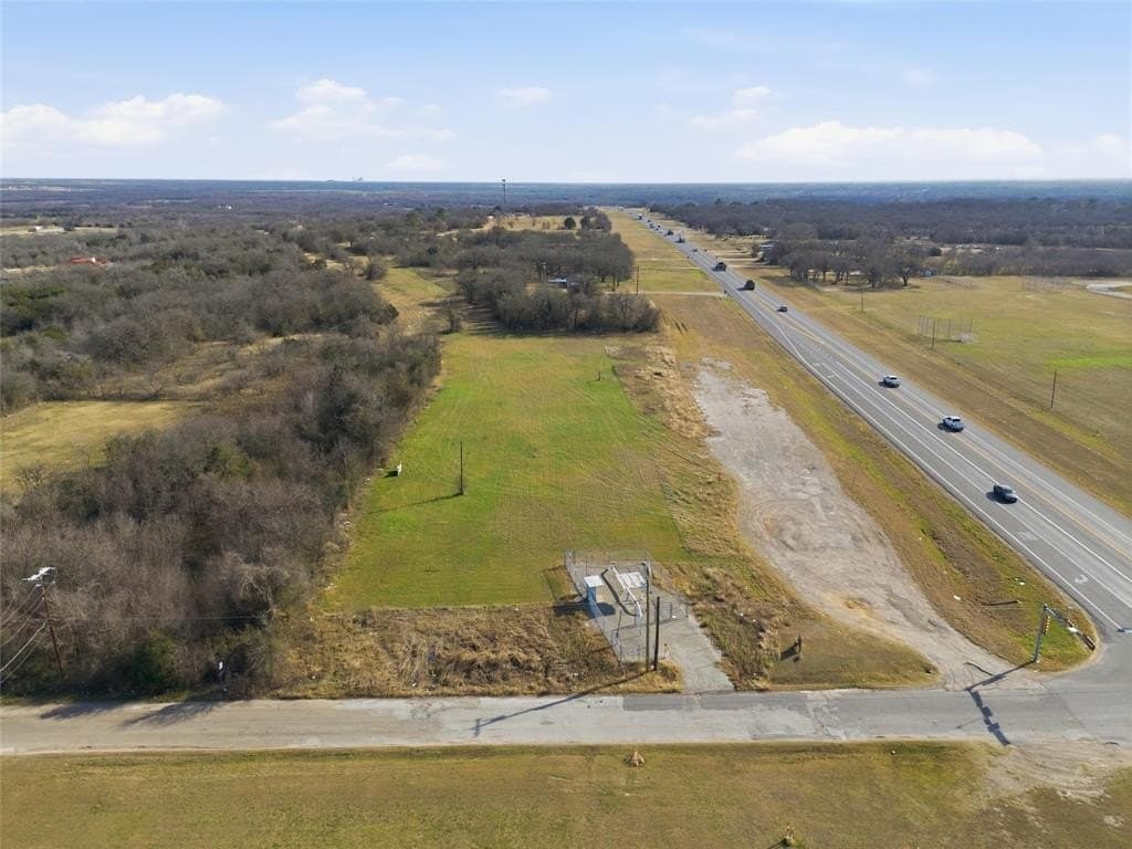 2.5 acres in McLennan County - photo 10