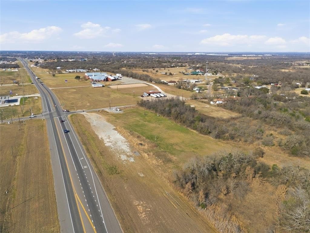 2.5 acres in McLennan County - photo 7