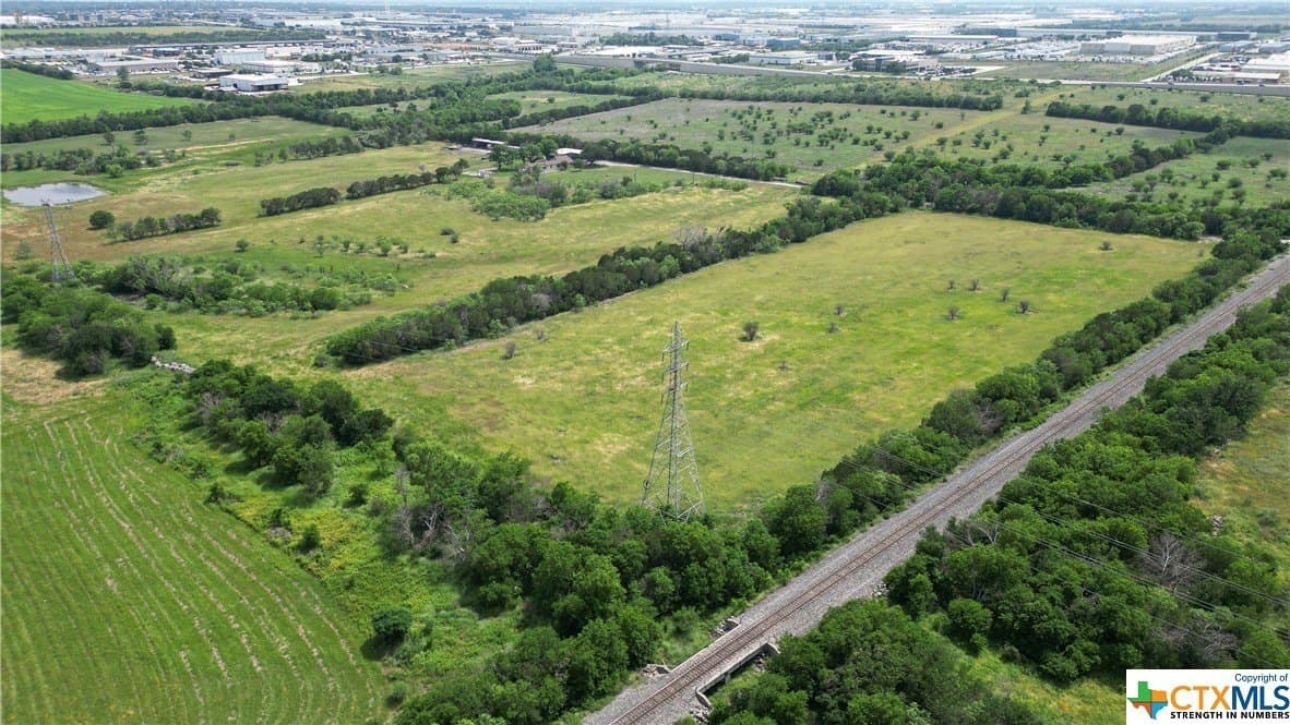 22.02 acres in Comal County - photo 12