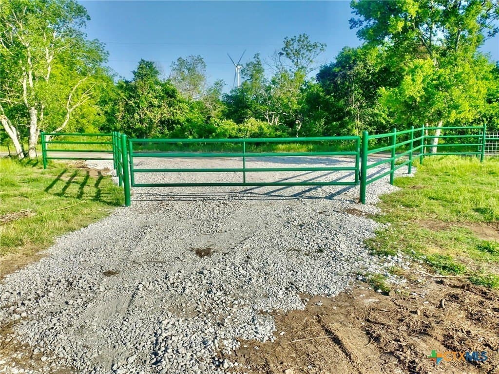 6 acres in Limestone County - photo 4