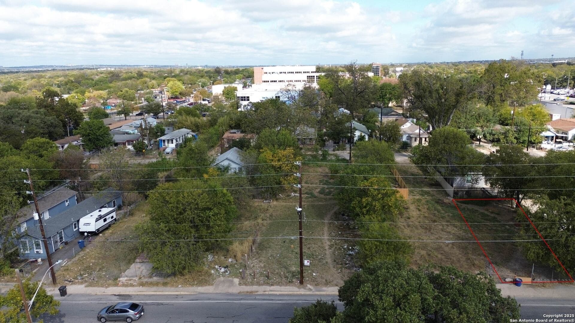 0.05 acres in Bexar County - photo 2