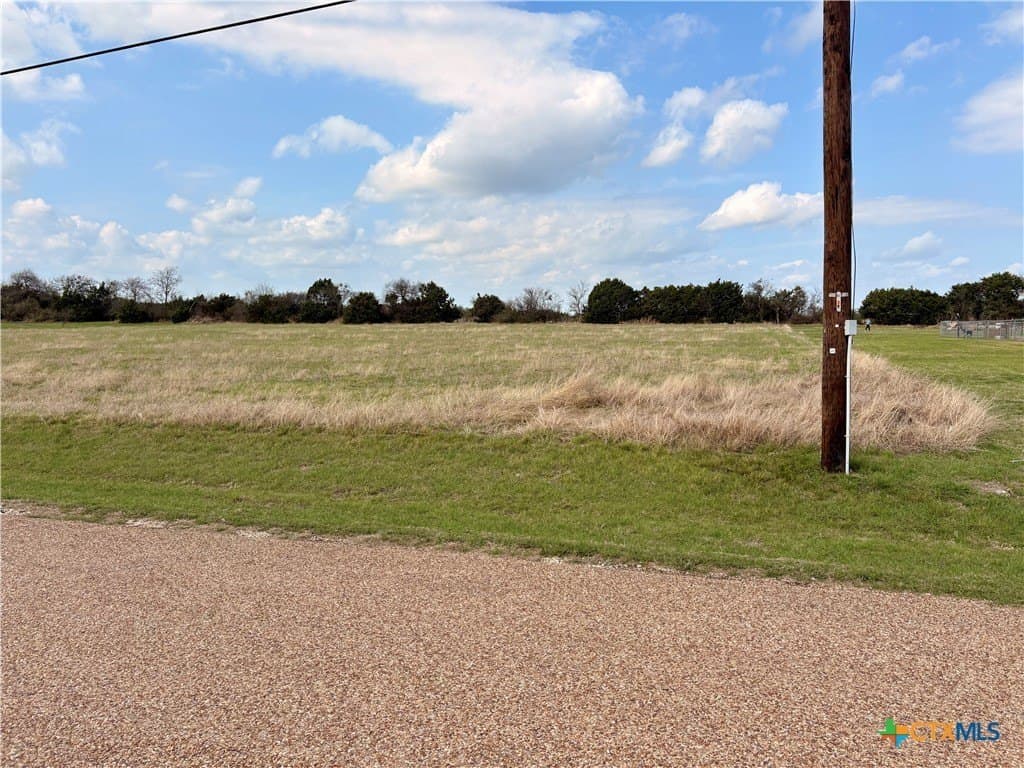Cedar Mountain Road lot: 2