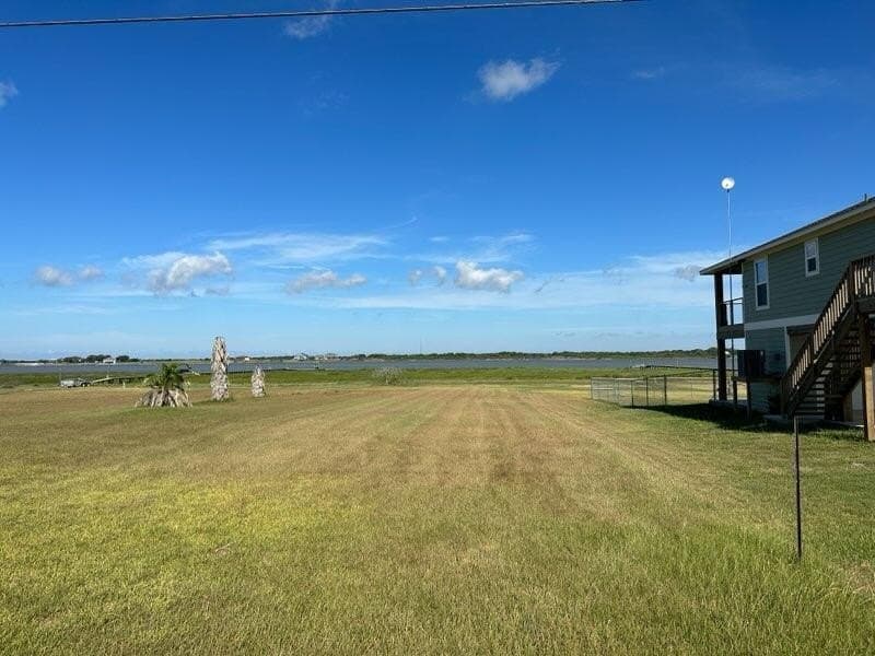 1140 West Bayshore Dr.