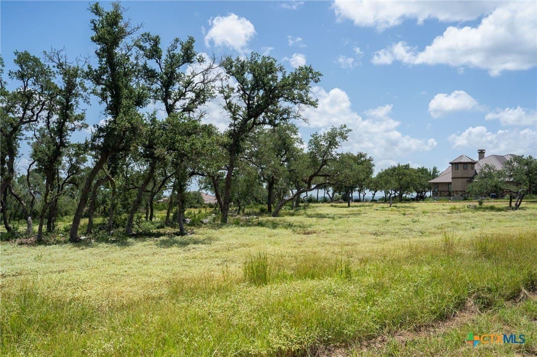 3.07 acres in Comal County - photo 6
