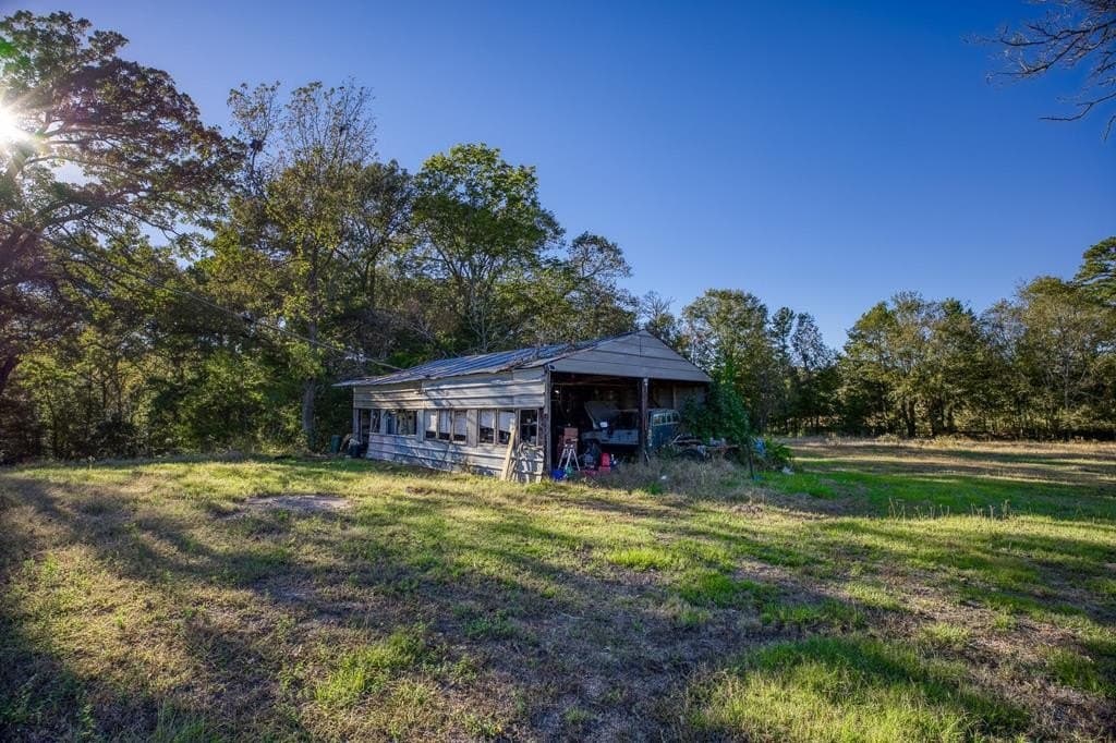 21.87 acres in ANDERSON County - photo 6