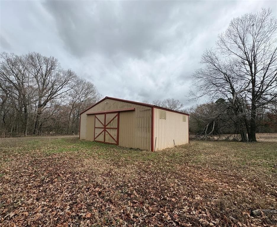 16.59 acres in Morris County - photo 30