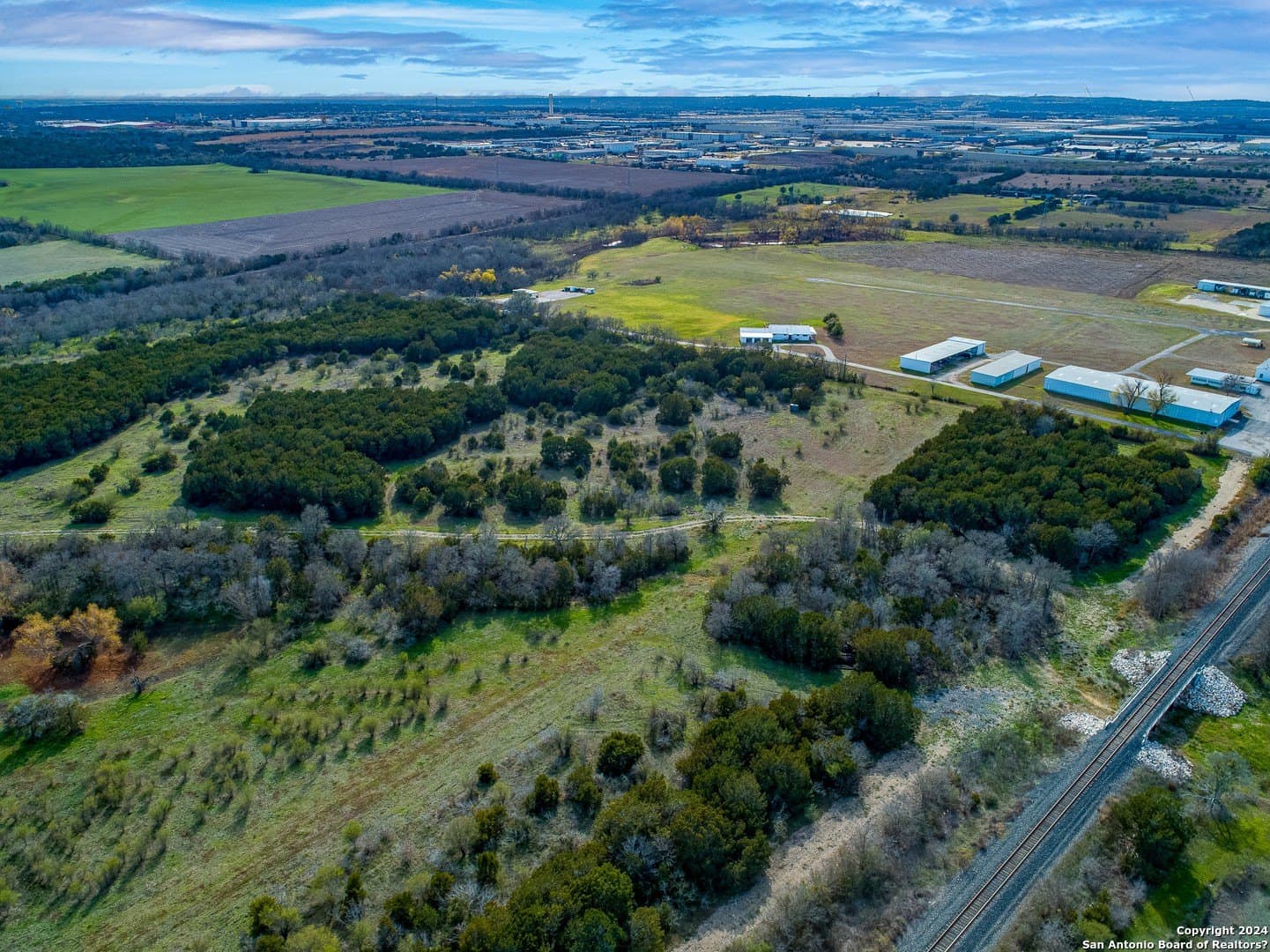 20.86 acres in Comal County - photo 4