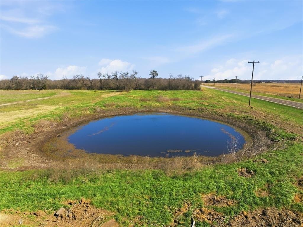 103.95 acres in Falls County - photo 8