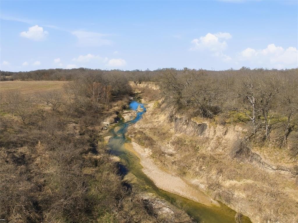 103.95 acres in Falls County - photo 21